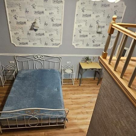 Apartament On Aghmashenebeli 26 Tbiliszi Kültér fotó