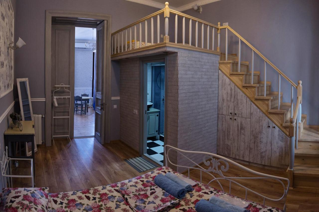Apartament On Aghmashenebeli 26 Tbiliszi Kültér fotó